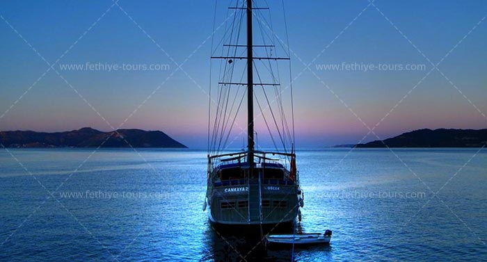 Oli̇mpos Fethi̇ye Mavi̇ Yolculuk