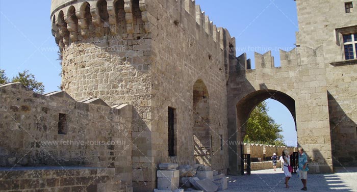 Fethi̇ye Rodos Feri̇bot