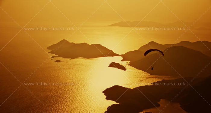 Fethi̇ye Yamaç Paraşütü